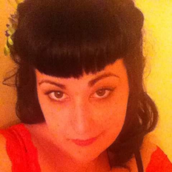 Meet your Posher, Rachel - Picture 1 of 1